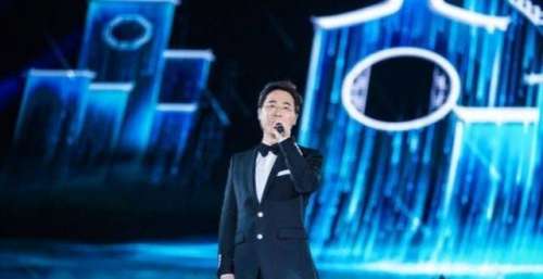 好声音官方宣布那英退出，廖昌永接棒，后续两人将一起指导小二班