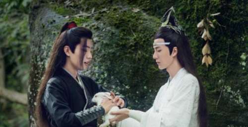 连夺2次播放日冠，《陈情令》江澄这次又选对剧本抽到“王炸”
