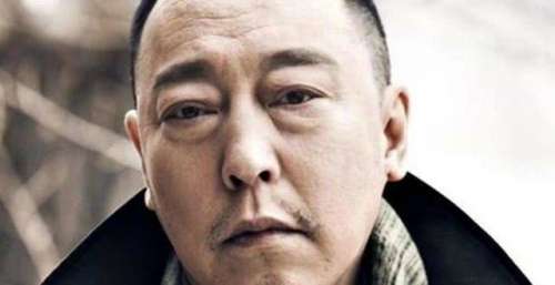 吴京多次邀请他出演自己的电影，但都用“别来找我”四个字拒绝了