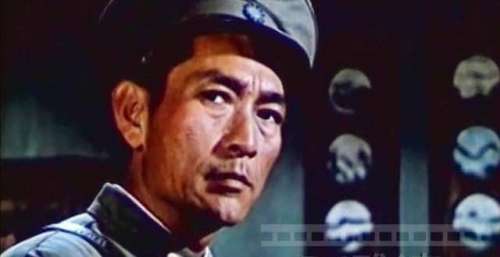 关于，你不知道的7件事，演康泰走红，为何被叫“铁公鸡”？