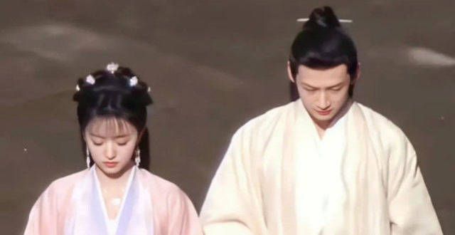 清穿背景却穿汉服，白敬亭的新剧造型不伦不类？