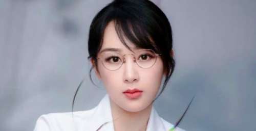 《女心理师》治愈感爆棚，杨紫女人味十足，扎实演技圈粉无数