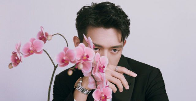 李现《古董局中局》热映 君子如兰大片延续药不然精英气质