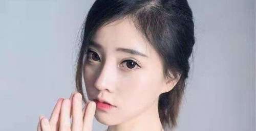 冯提莫古风装扮风格大变！从古风女侠到小仙女，造型风格受好评