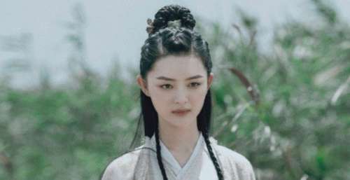 《雪中悍刀行》呵呵姑娘扮演者回应骑熊猫：别问，问就是真的