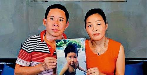 孙卓养母爆料，嫌犯说孩子是离异家庭弃养，网友怼：你没花钱吗？