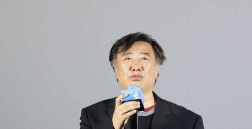 《高铁作证》亮相丝绸之路电影节 歌颂高铁建设者