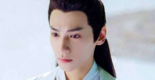 有种男演员的尴尬：演古装剧是“天花板”，换回现代剧就“拉胯”