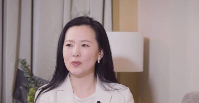 27年后再看栾树才发现：娶到“仙子”咏梅的他，到底有多幸运