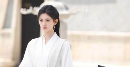 《误杀2》文咏珊全素颜出演，细纹斑点一览无余，观众评价却很高