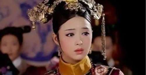甄嬛穿纯元皇后故衣被罚，为啥华妃和安陵容穿就没事？导演太逗了