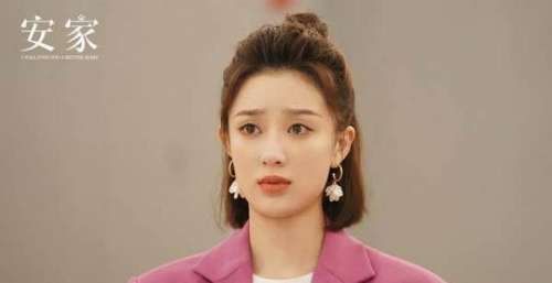 《余罪》校花“安佳璐”孙佳雨新片定档，毕业四年越来越红
