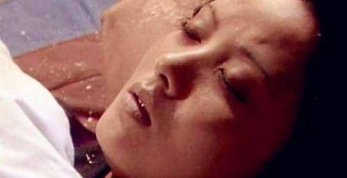 87版红楼：王熙凤之死，邓婕在零下32度的冰天雪地中直接被冻晕