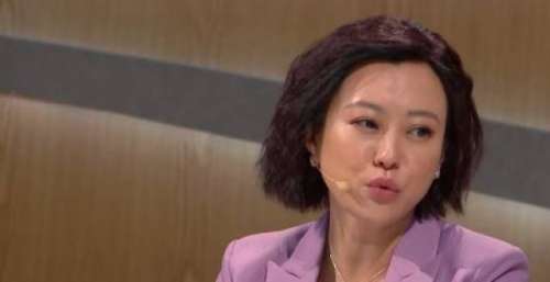 郝蕾节目中气到翻白眼！批评导演态度太傲慢，作品恶趣味不能接受