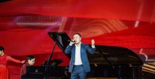 短视频歌手舞台翻车引热议，华语乐坛的落寞，真叫杨坤说对了