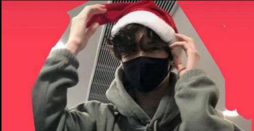 袁咏仪儿子晒帅照曝身高179cm，频传恋爱魔童首发声：我单身