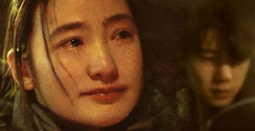《一江春水》定档1月7日 2022开年首部女性犯罪电影掀起热议