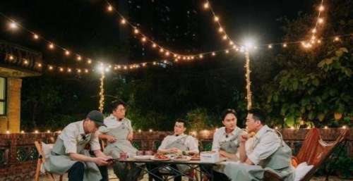 《大湾仔的夜》被治愈的不只是食客，还有陈小春