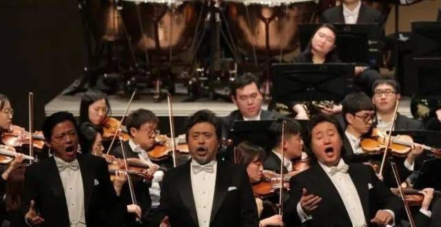 “中国三大男高音” 首度在嘉定同台，现场飙唱振奋人心