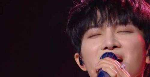 TMEA音乐盛典，周杰伦带你回忆青春，四首金曲，引起全网强烈共鸣