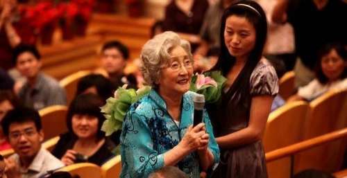 金庸喊她表姐！两弹元勋的爱情，和钱学森62年风雨共济的蒋英