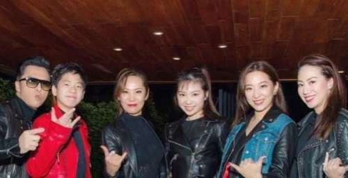 甄子丹为爱子庆生，赞14岁儿子很英俊，祖孙三代同穿皮衣酷劲十足