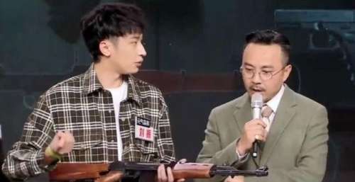 《八佰》《长津湖》幕后大佬们，首次上综艺，果然是一个比一个猛