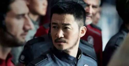 动作演员后继无人？李连杰和成龙等人成就的动作片成绝唱