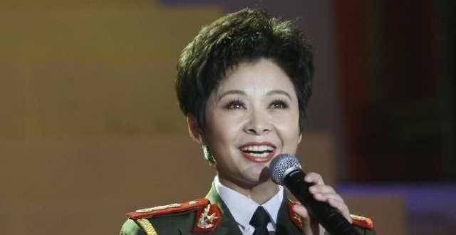 董文华：23岁爆红，38岁身陷“丑闻”，她后来怎么样了？
