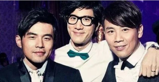 华晨宇有何实力和代表作，竟能和周杰伦相提并论？看完恍然大悟
