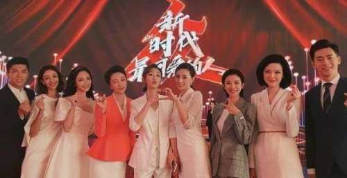 张舒越主持直播类型综艺出现明显失误，任鲁豫上演教科书式教学