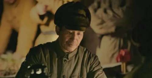 电影《跨过鸭绿江》全国热映 刘旭饰司令部作战处处长尽展志愿军精神