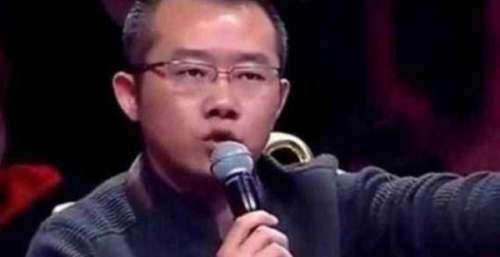 涂磊直播带货突然翻脸，怒斥女助理不懂规矩：再有下次直接出去