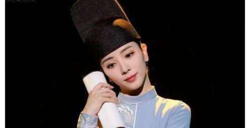 李思思：一姐之位边缘化，不以主持人身份在央视2个节目中跑龙套