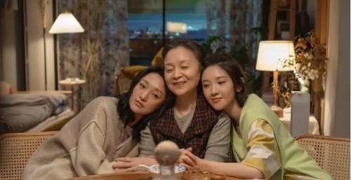 《小敏家》为影视圈发掘了一个00后好演员，易烊千玺不再是独苗