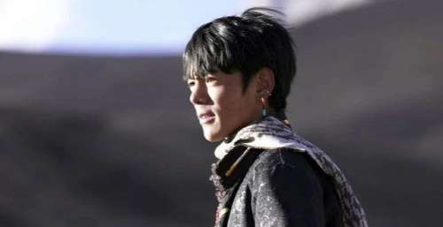 靠原生态走红2年的丁真，还是败给了磨皮美颜滤镜