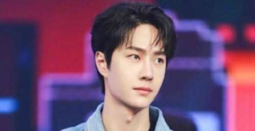 汪涵目送《天天向上》所有主持人离开，如今仍站在c位坚持