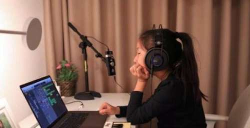 14岁音乐少女追寻音乐梦 先学好文化才能写出好歌