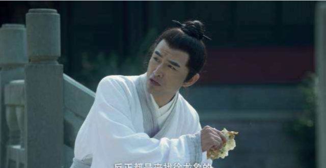 性格木木的洪洗象，为何出场便被狂刷是天下第一？和原著出入巨大