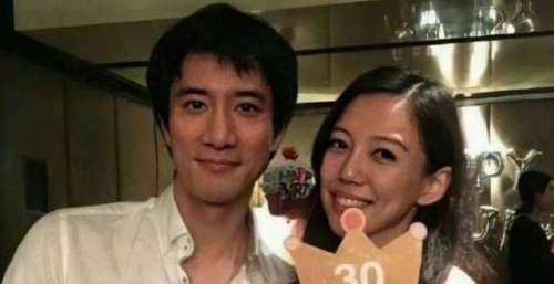 王力宏发文回应前妻指控，网友：这是爽子教的小作文吗