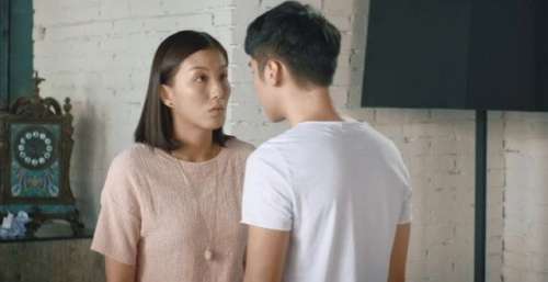 《山村老尸》导演新作，鬼后罗兰加持，却依然摆脱不了烂片的命运