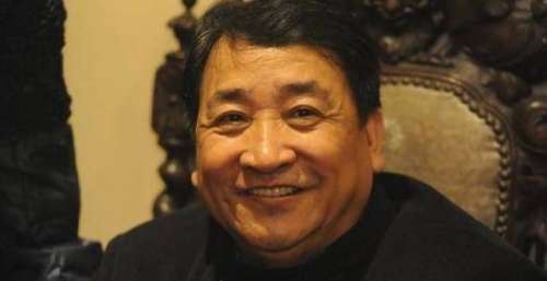 姜昆一直针对郭德纲？为何对于谦却能称赞？原因也很简单