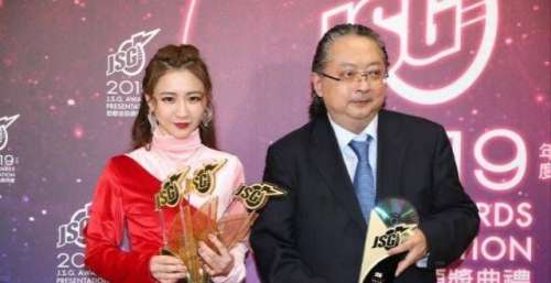 TVB《劲歌金曲颁奖典礼》成笑话，3年荣誉超越入行30年歌坛天后