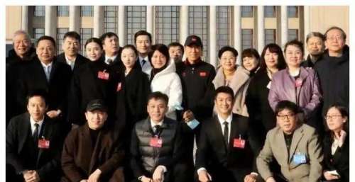 吴京，黄渤，邓超和沈腾，四位票房收割机，比比谁的影响力最大