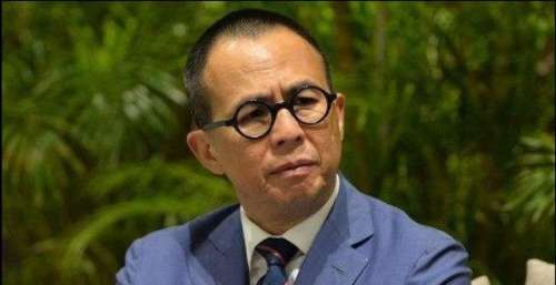 梁洛施冬至发文信息量大，疑似有新恋情！网友：郎君是李泽楷吗？