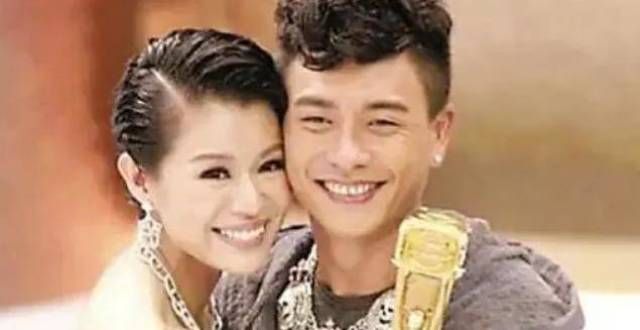 胡杏儿逼婚失败反遭抛弃后，转头就嫁给了大老板！却让她悔不当初