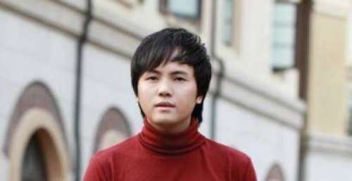情歌王子郑源，19岁唱歌日赚万元，拒绝上，却没人说他耍大牌