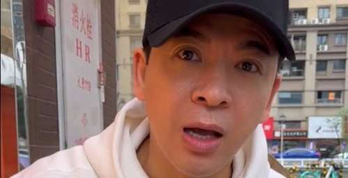 57岁港星街头吃泡面，TVB效力28年买不起房，内地工作六年就买豪宅