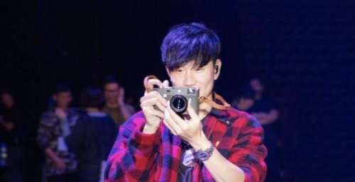 继王力宏之后，林俊杰也翻车？一女生发文称其冷暴力自己