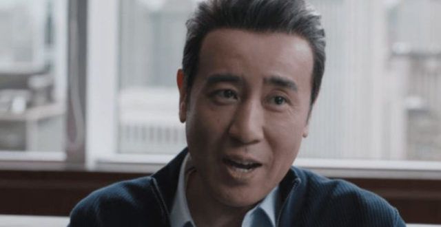 陈坤新剧《输赢》开播，双台收视破1，熬夜连刷2集，老戏骨演技精湛